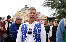 Érdeklődés és megosztottság – videóriport Magyar Péter nagyváradi útjáról