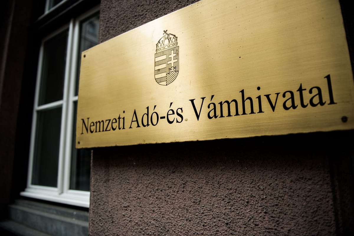 Átmenetileg bezáratott egy reggelizőt a NAV, mert 88 forinttal megkárosították a költségvetést