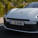 Biturbó V6 és zöld rendszám: új hibrid Porsche Panamerák érkeztek
